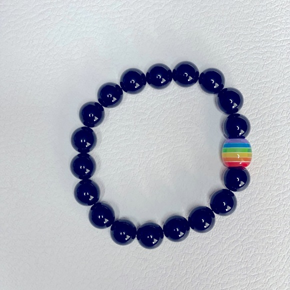 iHeart LGBTQ+ Pride Rainbow Handmade Braided Bracelet - Black - Picture 2 of 6